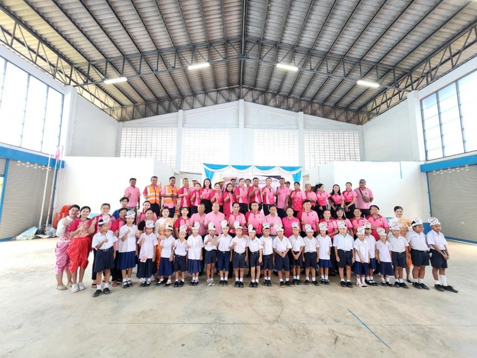 เมื่อวันที่​ 26​ มิถุนายน​ 2567เวลา13.00น. นาย​ สุทธิ​รักษ์​ เมือง​สอน​ นายก​เทศมนตรี​เทศบาล​ตำบล​โนน​หัน​เป็นประธา​น​เปิดโครงการณรงค์​ป้องกัน​ยาเสพติด​ในสถานศึกษา​ และนำคณะ​ผู้บริหาร​เทศบาล​ สมาชิกสภา​เทศบาล​ ข้าราชการ​ พนักงาน​เจ้า​หน้าที่​เทศบาล​ฯ​ คุณ​ครู​โรงเรียน​เทศบาลตำบล​โนน​หัน​ และนักเรียน​ ร่วมเดินรณรงค์​ต่อต้านยาเสพติด​ และมอบเกียรติ​บัตร​แก่นักเรียนที่ชนะ​เลิศ​ในการแข่งขันวาดภาพ​ ณ.หอประชุม​โรงเรียน​เทศบาล​ตำบล​โนน​หัน